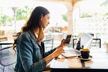 How Do Internet Hotspots Work?